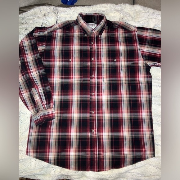 Wrangler Other - Wrangler Rugged Wear Western Plaid Collared Long Sleeve Button Up Shirt size XL